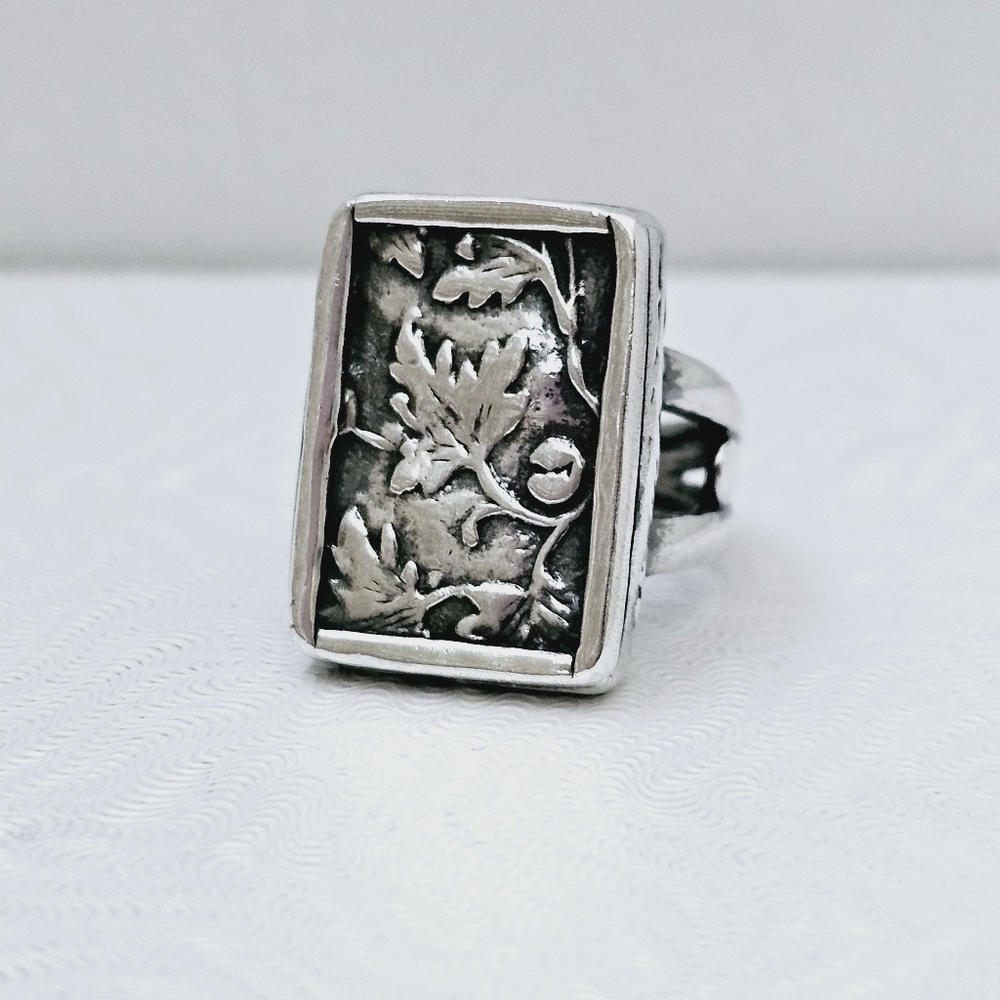 Silpada Sterling Silver Rectangular Leaf Vine Rin… - image 1